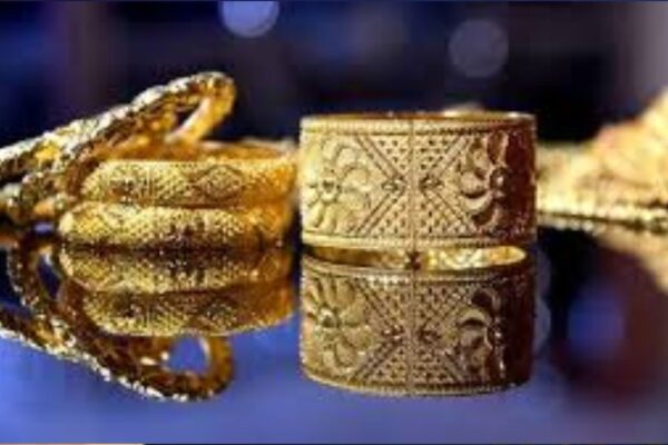 UP Gold Silver Price Today 20 May 2025 Uttar Pradesh me Sona Chandi ka Kya hai Bhav | UP Gold Silver Price Today: सोना चांदी हुआ महंगा, जानें यूपी में आपके शहर का क्या है रेट