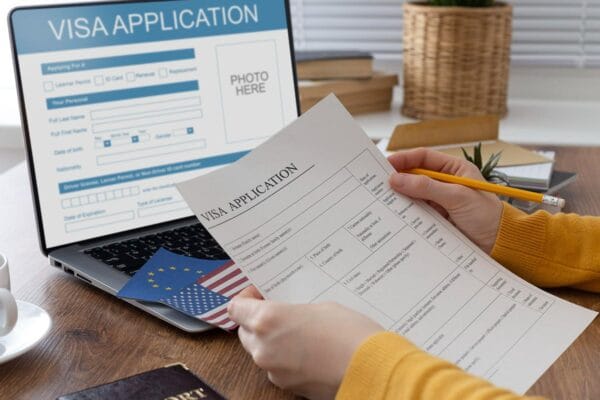 इस वर्ष कम H1B आवेदन – एक अच्छा संकेत?