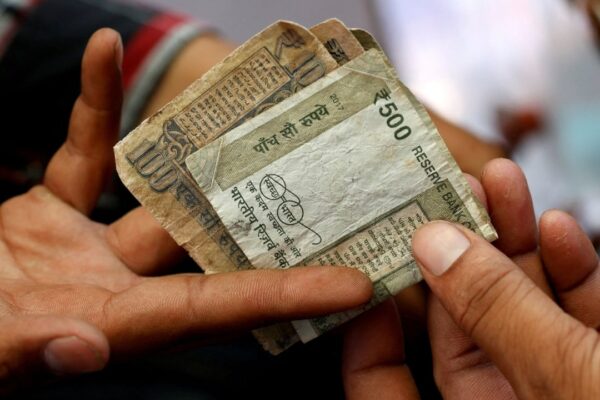 सरकार महिलाओं को 1 लाख रुपये दे रही है, जानिए कि नई योजना क्या है?
