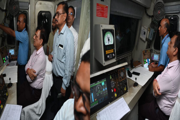 Railway Safety | General Manager Inspection | Chandauli News | Train Operations | Railway Track Maintenance | | Chandauli News: ट्रेनों के परिचालन की सुरक्षा के परख के लिए महाप्रबंधक बने पायलट