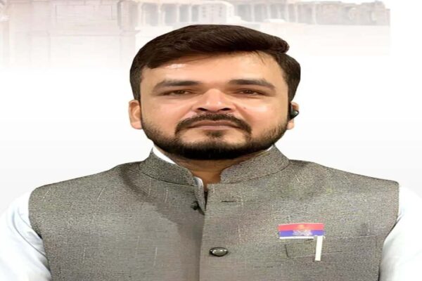 Shravasti: Schedule Released for Revision of Three-Tier Panchayat Electoral Rolls; Final Publication by January 15, 2026 | श्रावस्ती में त्रिस्तरीय पंचायतों की निर्वाचक नामावली पुनरीक्षण की समय सारिणी जारी, 15 जनवरी 2026 तक अंतिम प्रकाशन
