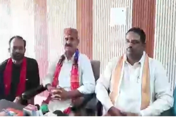 Balrampur: BJP Accuses SP-Congress of Protecting Alleged Illegal Conversion Mastermind Jamauddin alias Chhangur Peer | Balrampur News: अवैध धर्मांतरण के आरोपी जमालुद्दीन उर्फ छांगुर पीर मामले पर भाजपा का सपा-कांग्रेस पर संरक्षण देने का आरोप