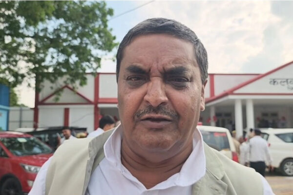 SP MP Javed Ali Khan Slams BJP’s Nishikant Dubey, Criticizes CM Yogi’s Alleged ‘Kanwariya-Terrorist’ Remark | Sambhal News: SP सांसद जावेद अली खान का BJP सांसद निशिकांत दुबे पर तीखा हमला, CM योगी के ‘कांवड़िया-आतंकवादी’ बयान पर भी साधा निशाना