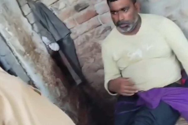 Bahraich News| Banned Thai Mangur Fish Sold Openly in Bahraich| UP News in Hindi| Newstrack samachar | Bahraich News: प्रतिबंध के बाद भी यहां पर हो रहा है यह काम, लोगों की जिंदगी के साथ हो रहा है खिलवाड़