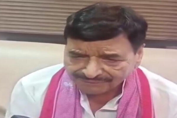 Azamgarh: SP General Secretary Shivpal Yadav Slams BJP Government, Alleges Spread of Hatred and Corruption | Azamgarh News: आजमगढ़ में शिवपाल यादव का भाजपा पर तीखा हमला: “समाज में नफरत फैला रही है भाजपा सरकार”
