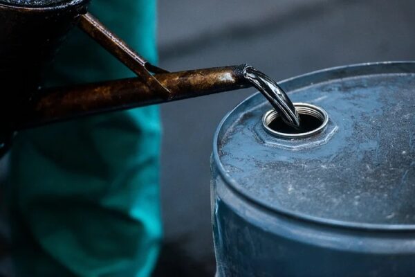 Purchase Crude Oil from Russia 11-month high India batcomes second largest buyer