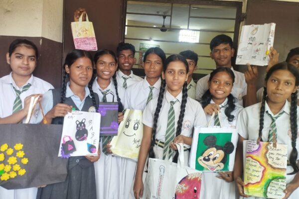 एक्सेल इंडिया मॉडल स्कूल ने एंटी-प्लास्टिक अभियान शुरू किया