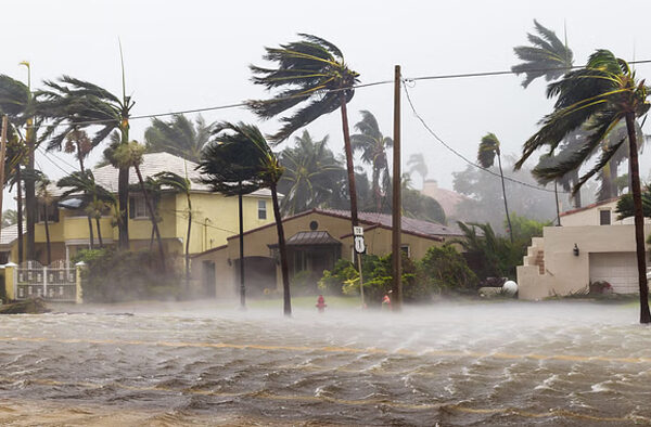 Storm ‘Ko-May’ Wreaks Havoc Philippines 2.78 Lakh People Evacuated