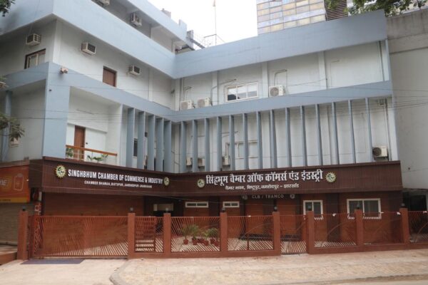 सिंहभम चैंबर जमशेदपुर में फ्लैट पंजीकरण दरों पर चिंता जताता है