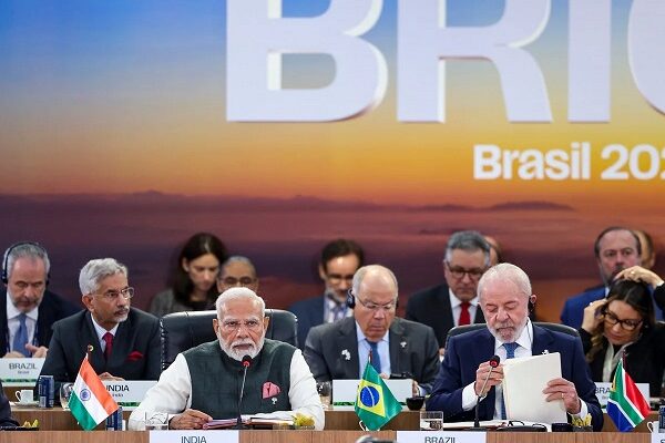 PM Modi Gave a Big Message to the World Countries from BRICS, said- do not let your resources become weapons | PM Modi gave a big message to global countries from BRICS, said