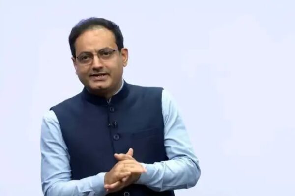 Vikas Divyakirti Ordered appear court court Took Striat Stand